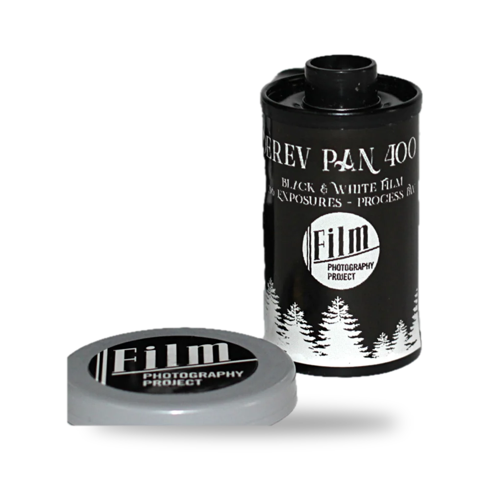 Derev Pan 400 film box